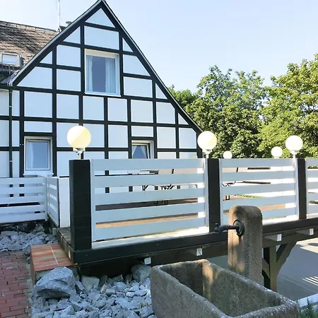 In Schmallenberg-oberkirchen With Terrace Apartmán